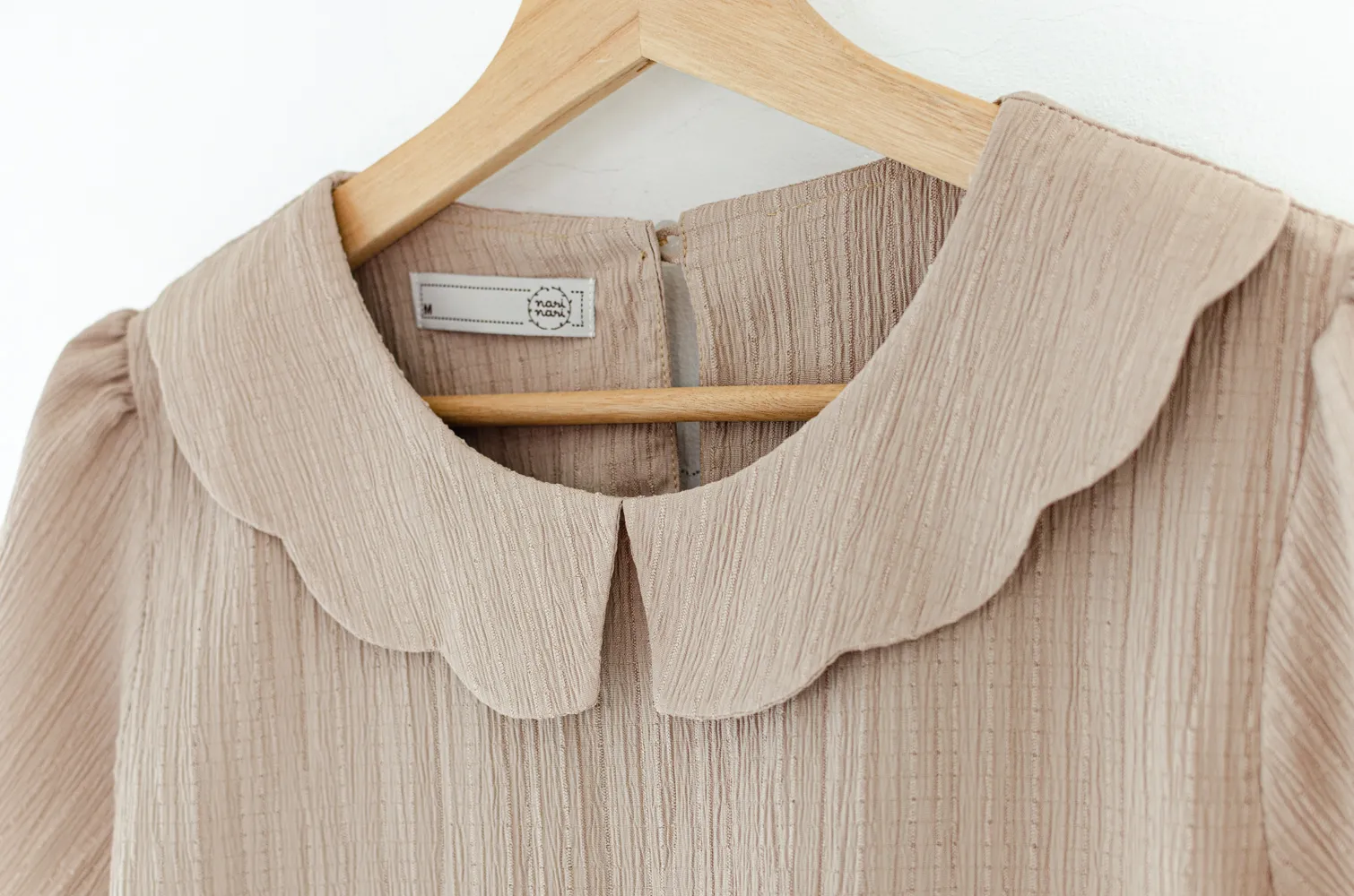 NT2468 Scallop Collar Textured Blouse – Latte - Image 3