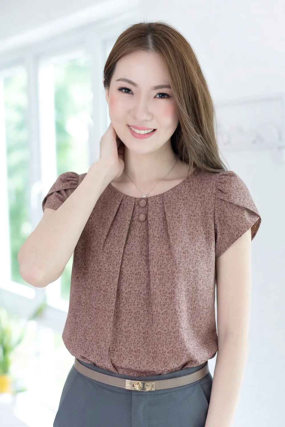 MT0503 Folded Neckline Ivy Blouse – Red Bean