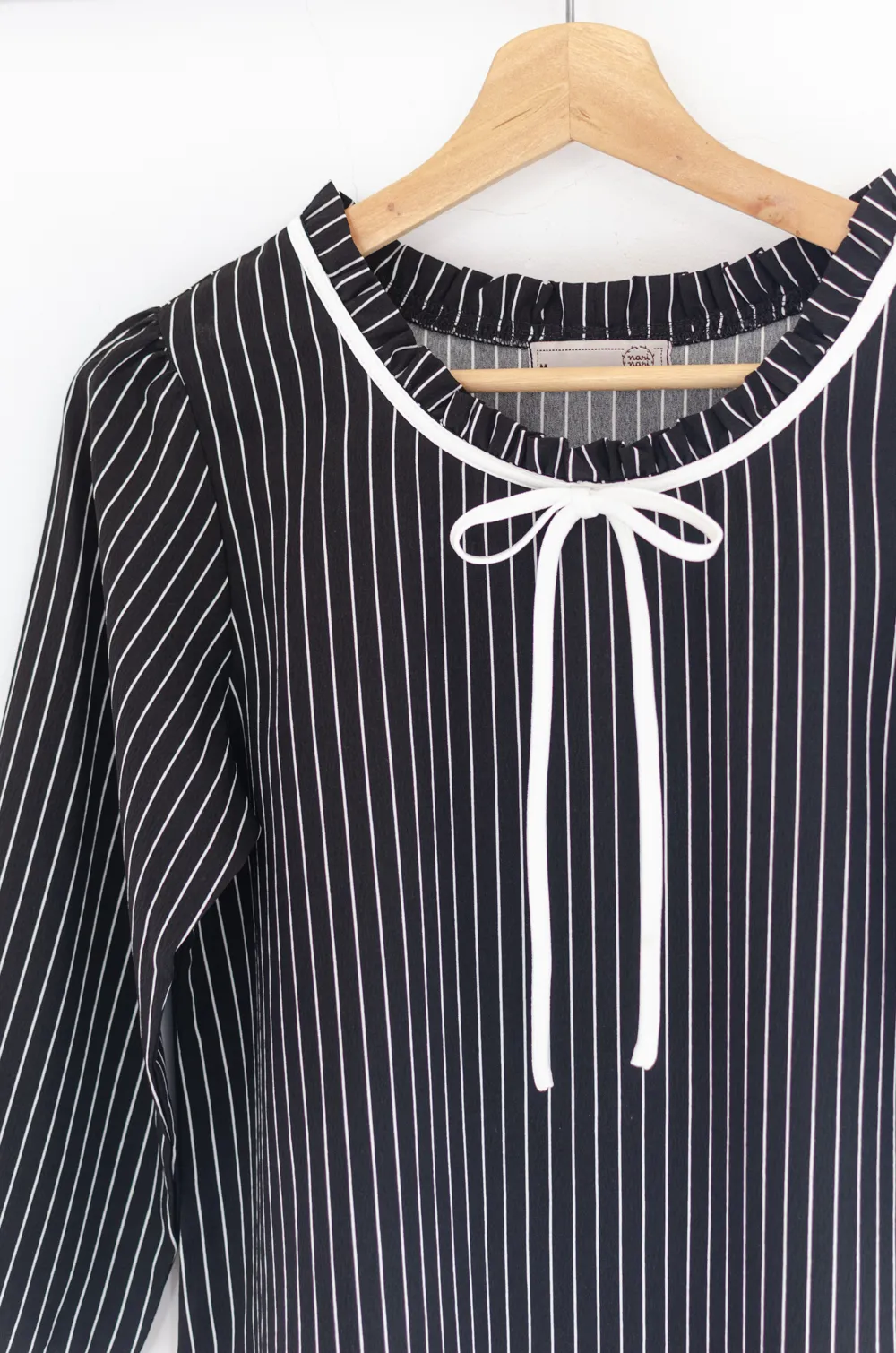 MT4834 Ruff Collar Stripe Blouse – Black - Image 3