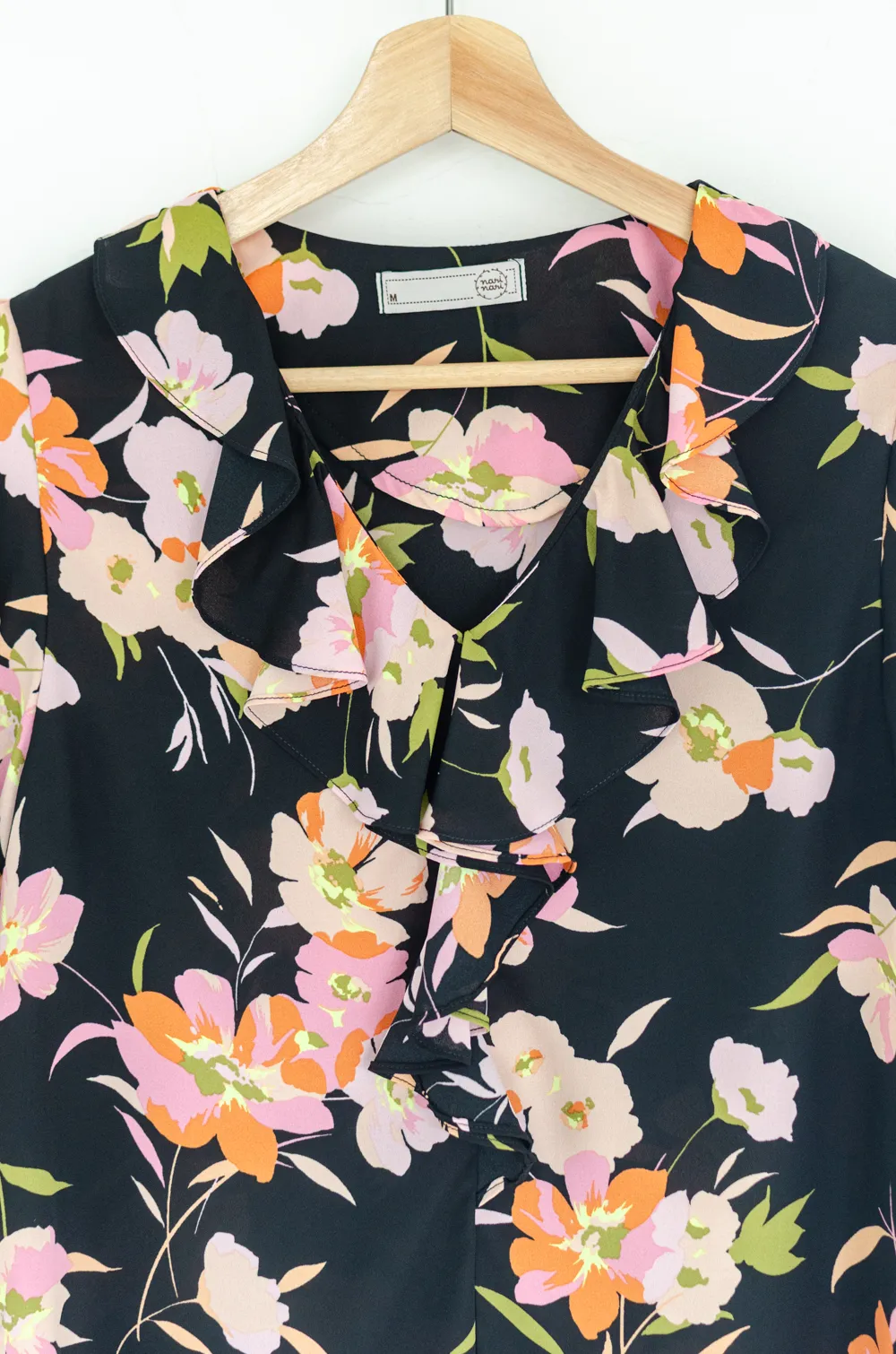 MT0955 Cascade Ruffle Floral Blouse – Black - Image 3
