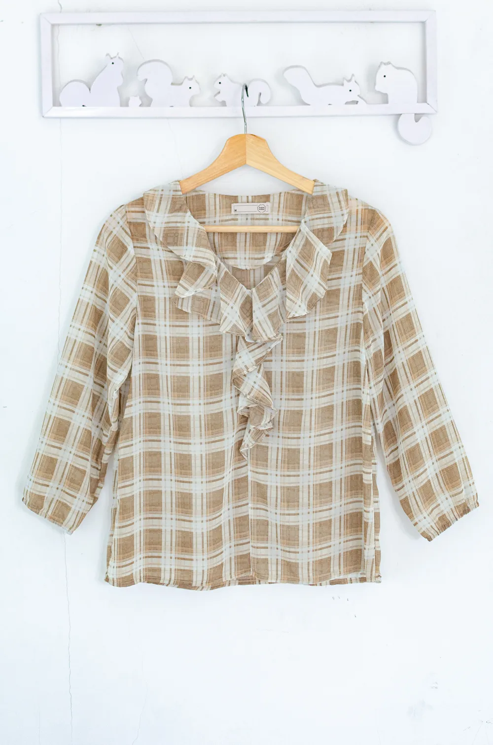 Alternative view of MT0955 Cascade Ruffle Plaid Blouse – Latte Brown