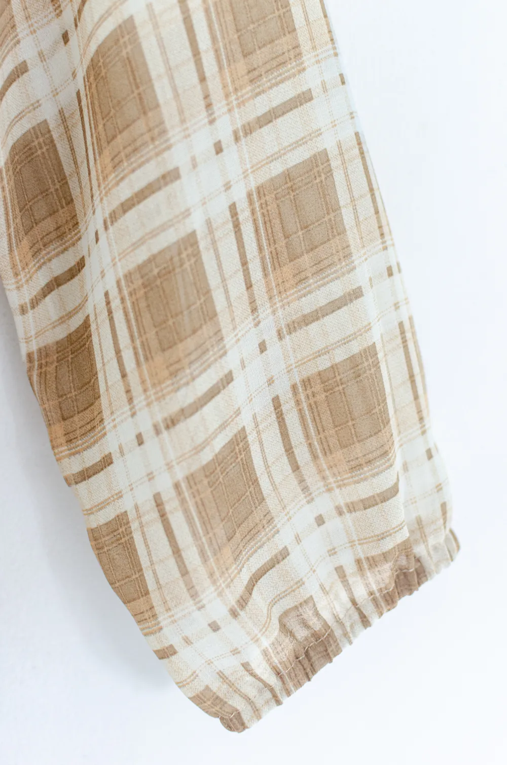MT0955 Cascade Ruffle Plaid Blouse – Latte Brown - Image 4
