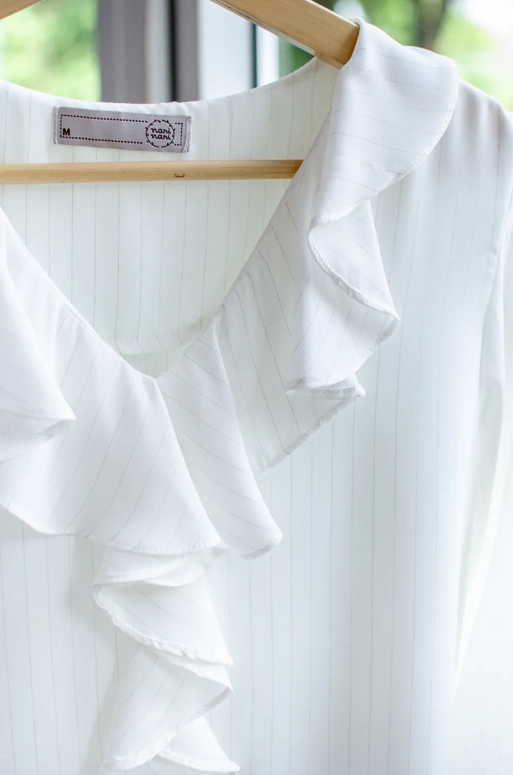 MT0955 Cascade Ruffle Pinstripe Blouse – White - Image 4