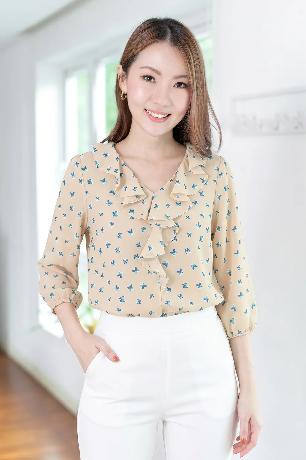 MT0955 Cascade Ruffle Butterfly Blouse – Cream