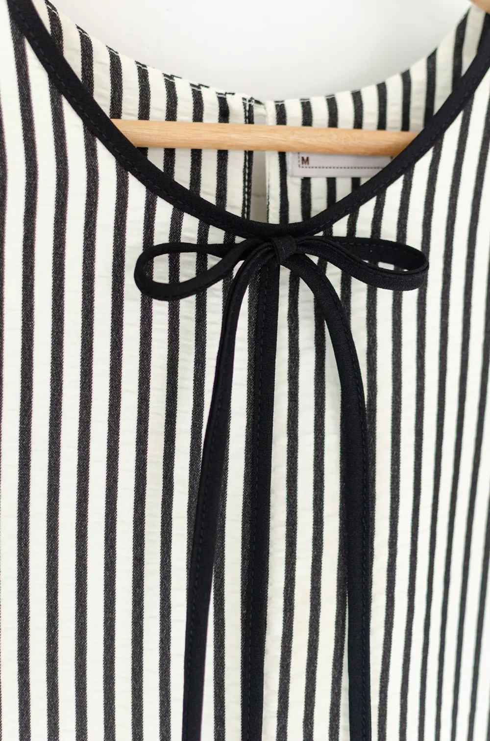 MT1556 Stripe Bow Blouse – Black - Image 4