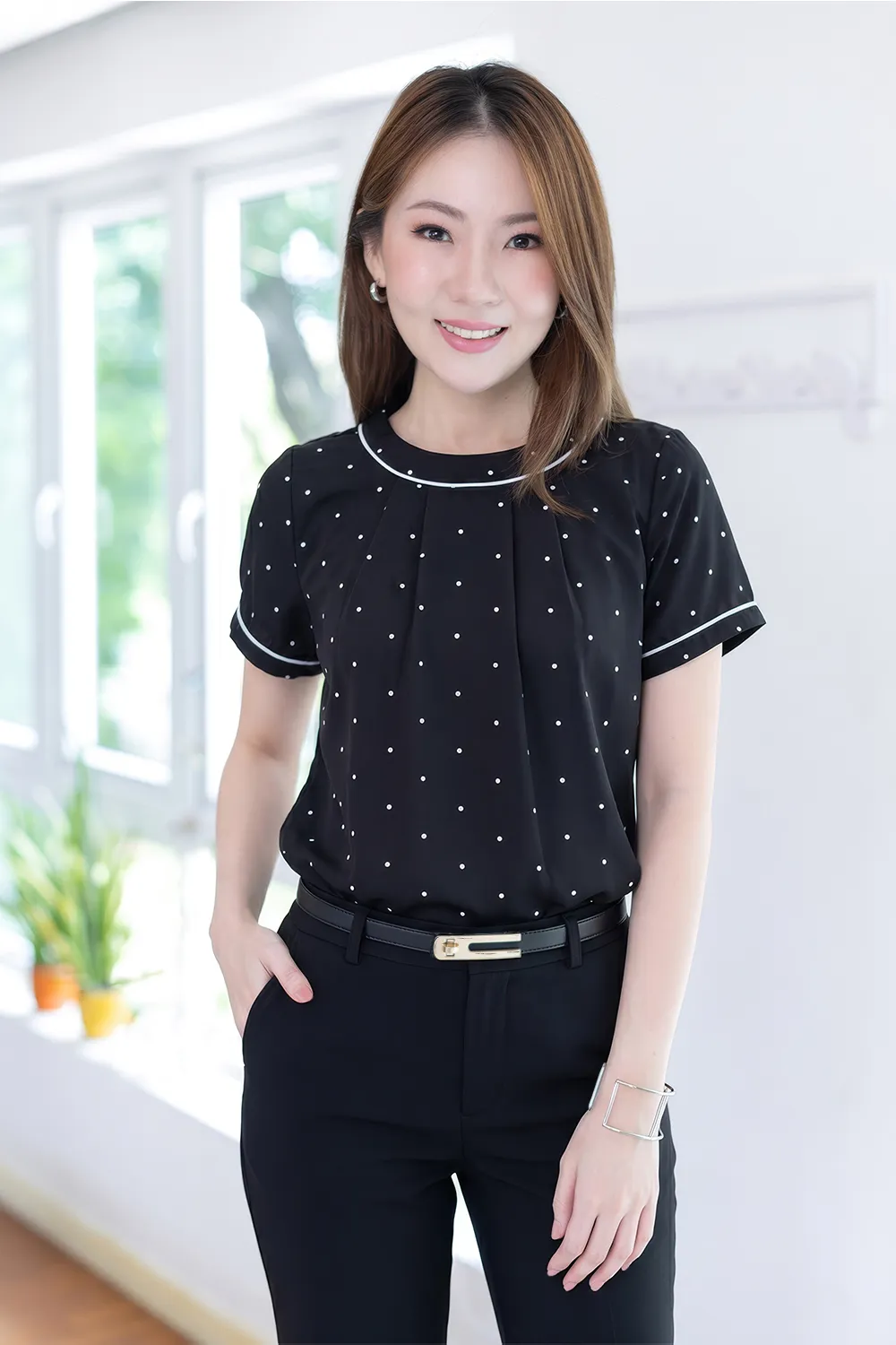 MT3417 Folded Front Dot Blouse – Black