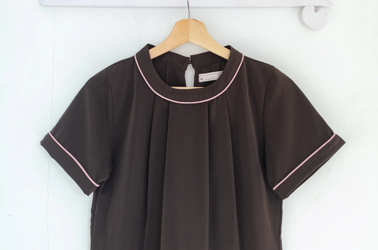 MT3417 Folded Front Sophie Blouse – Dark Brown - Image 3
