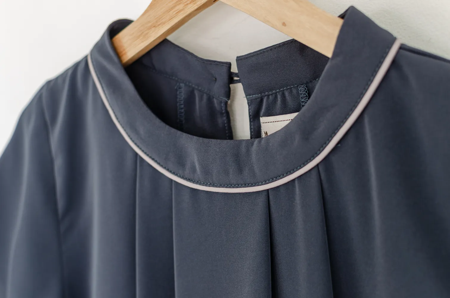 MT3417 Folded Front Sophie Blouse – Dark Grey - Image 4