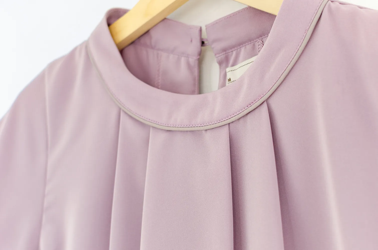 MT3417 Folded Front Sophie Blouse – Lilac - Image 4