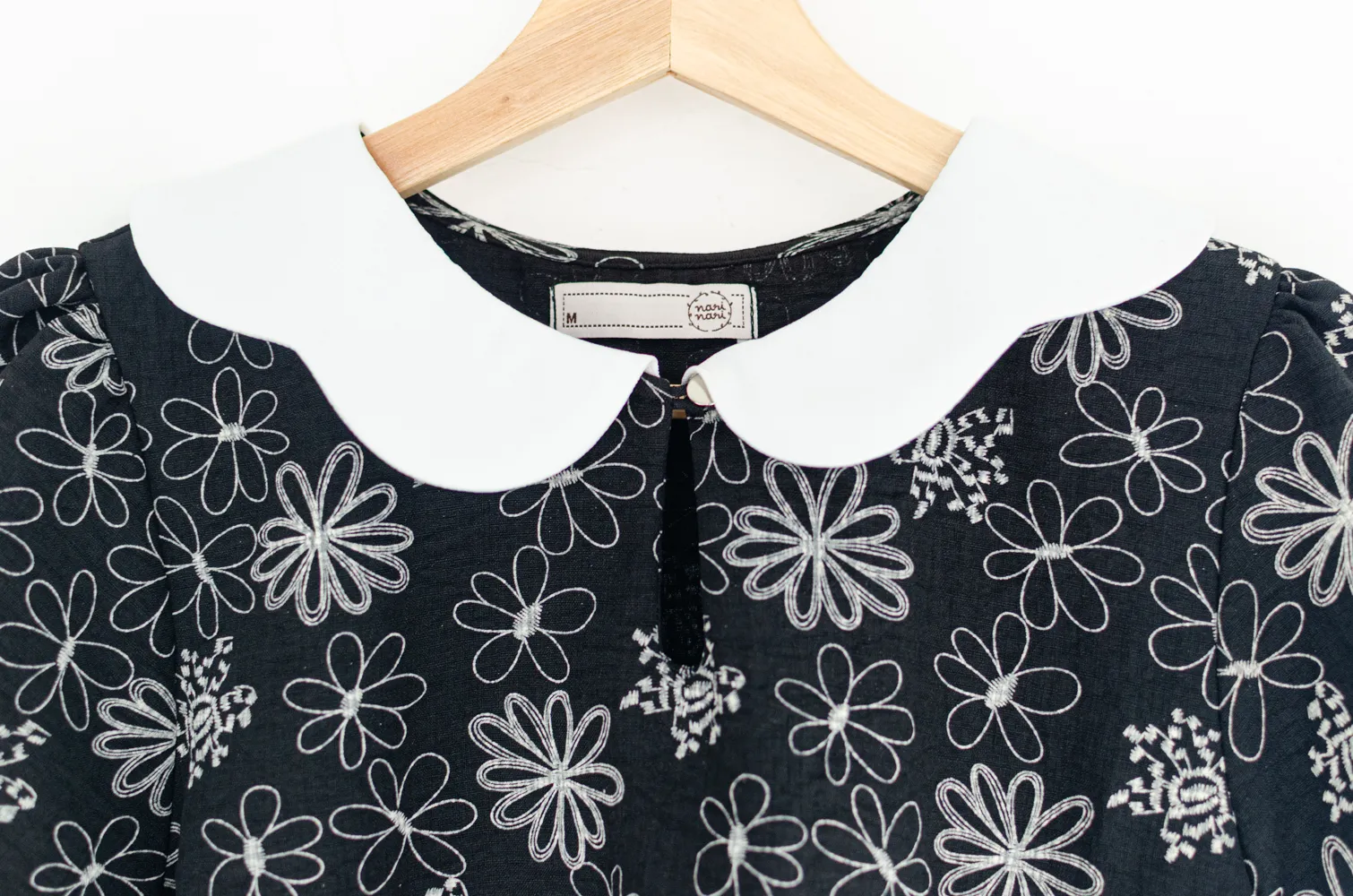 MT6906 Petal Collar Folded Sleeve Blouse – Cosmos Black - Image 3