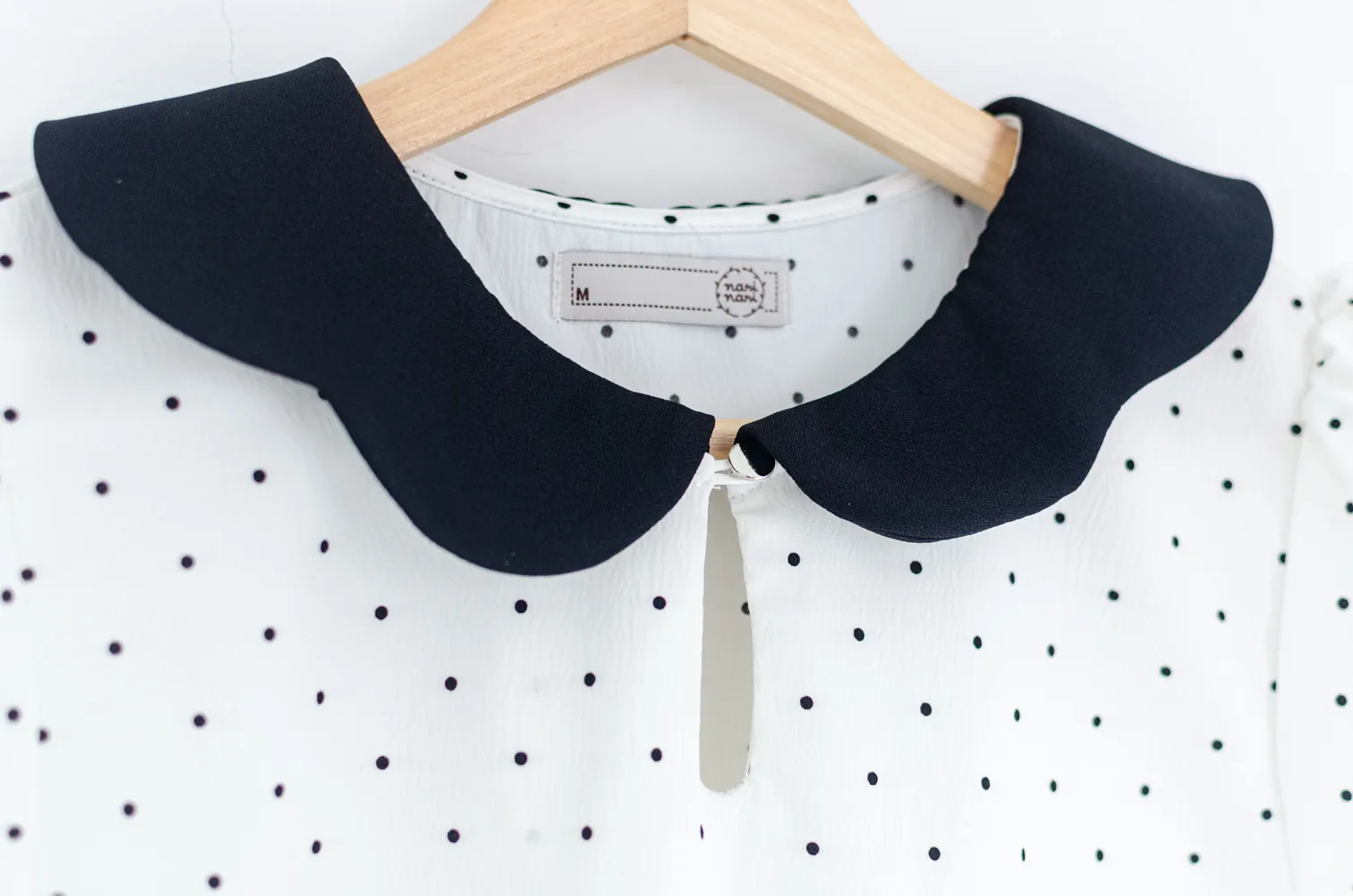 MT6906 Petal Collar Folded Sleeve Blouse – Dot White - Image 4