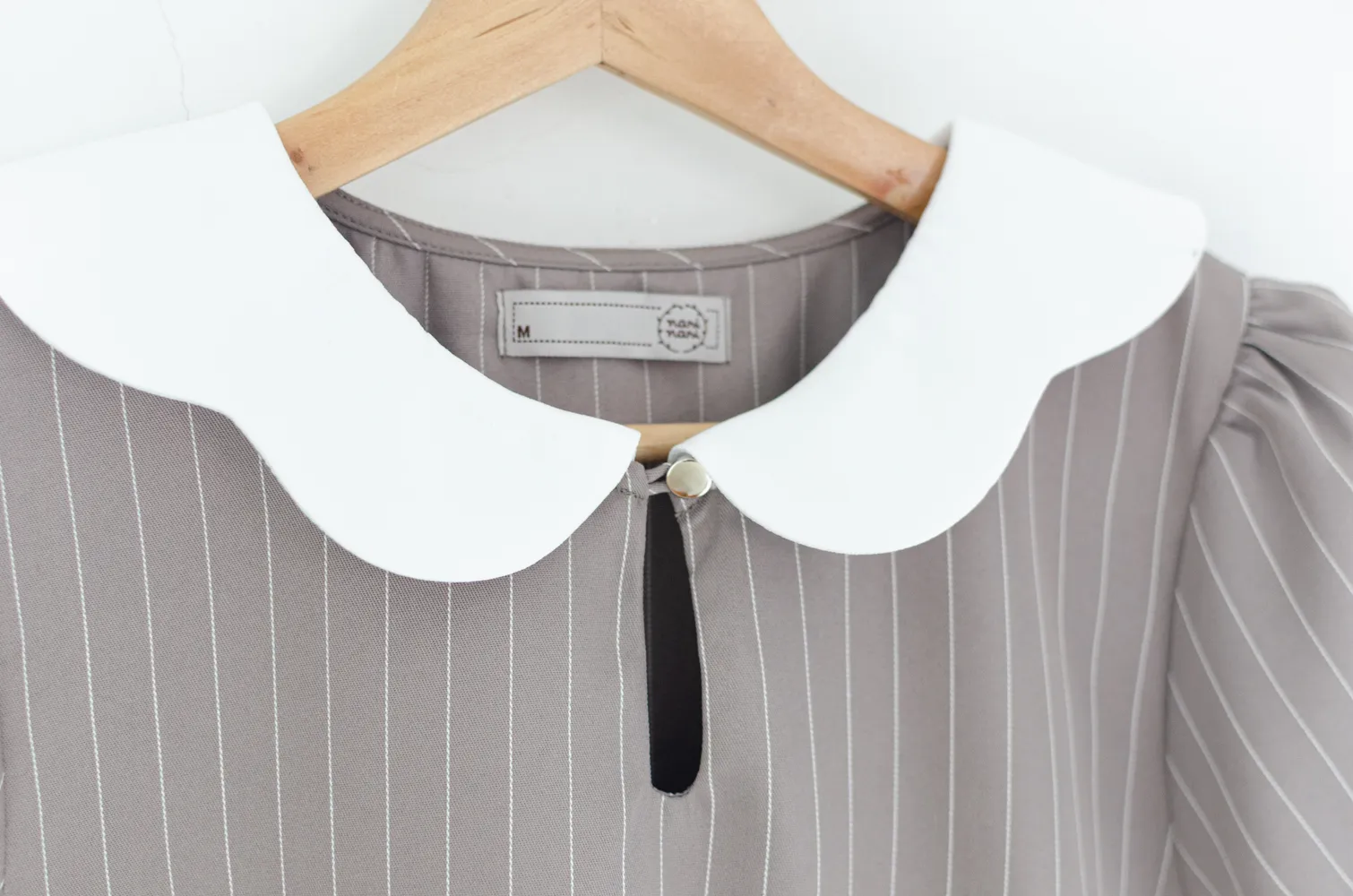 MT6906 Petal Collar Folded Sleeve Blouse – Pinstripe Taupe - Image 4