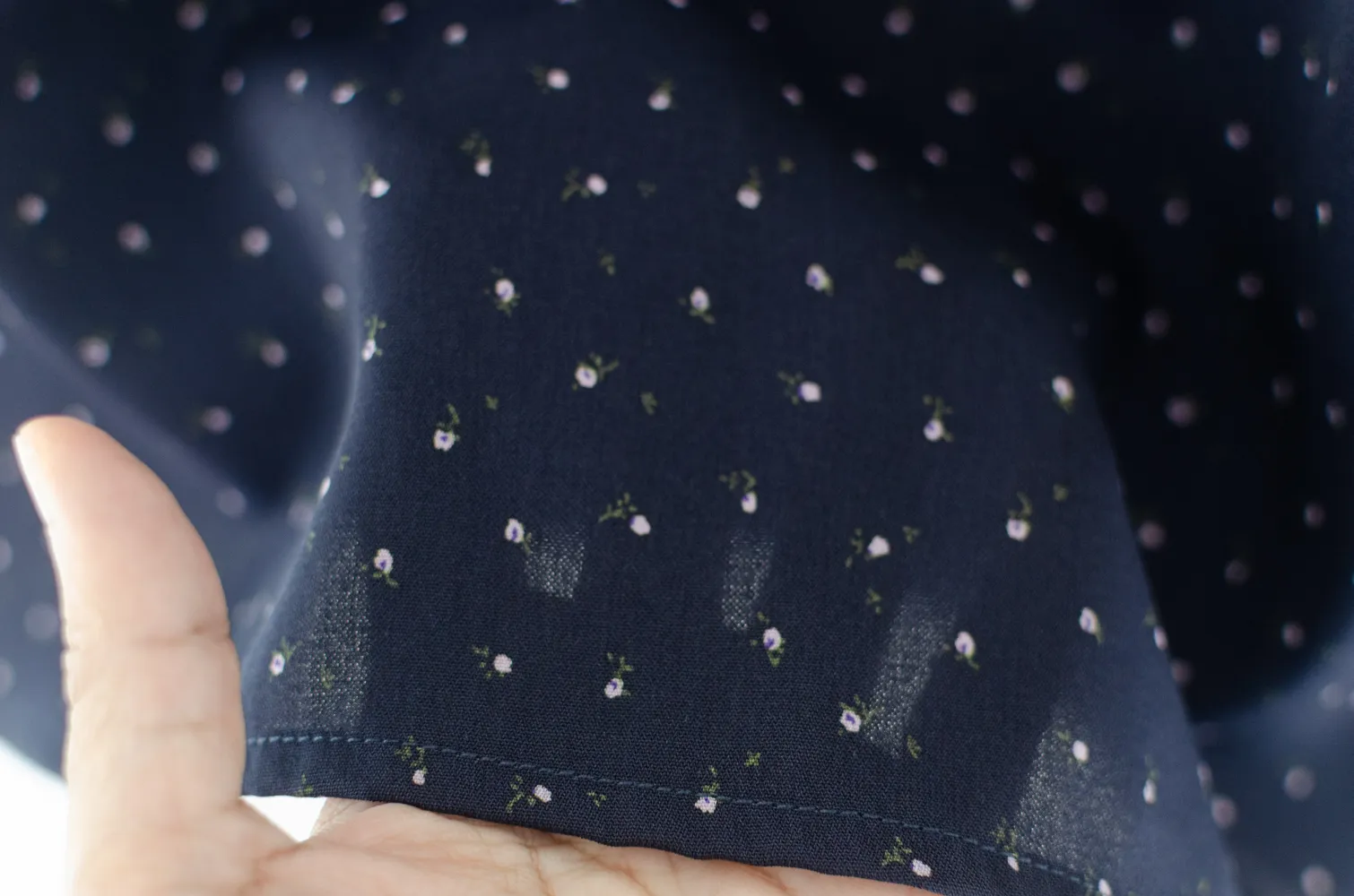 MN0520 Side Pleat Tiny Flower Blouse – Dark Navy - Image 7