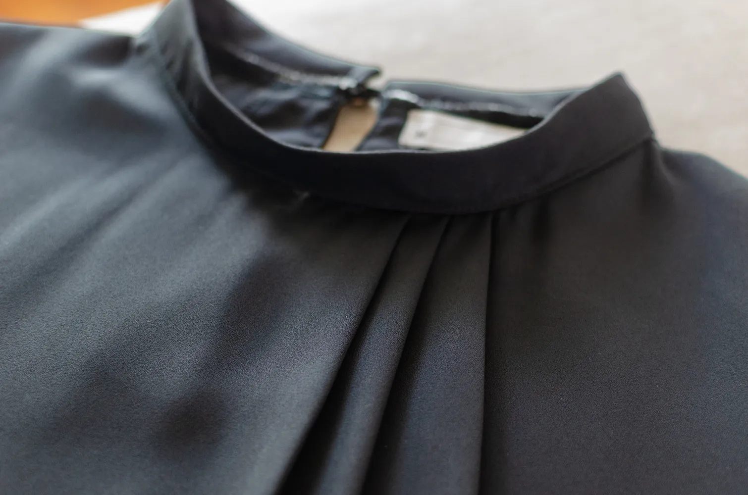 MN0520 Side Pleat Chiffon Blouse – Black - Image 6