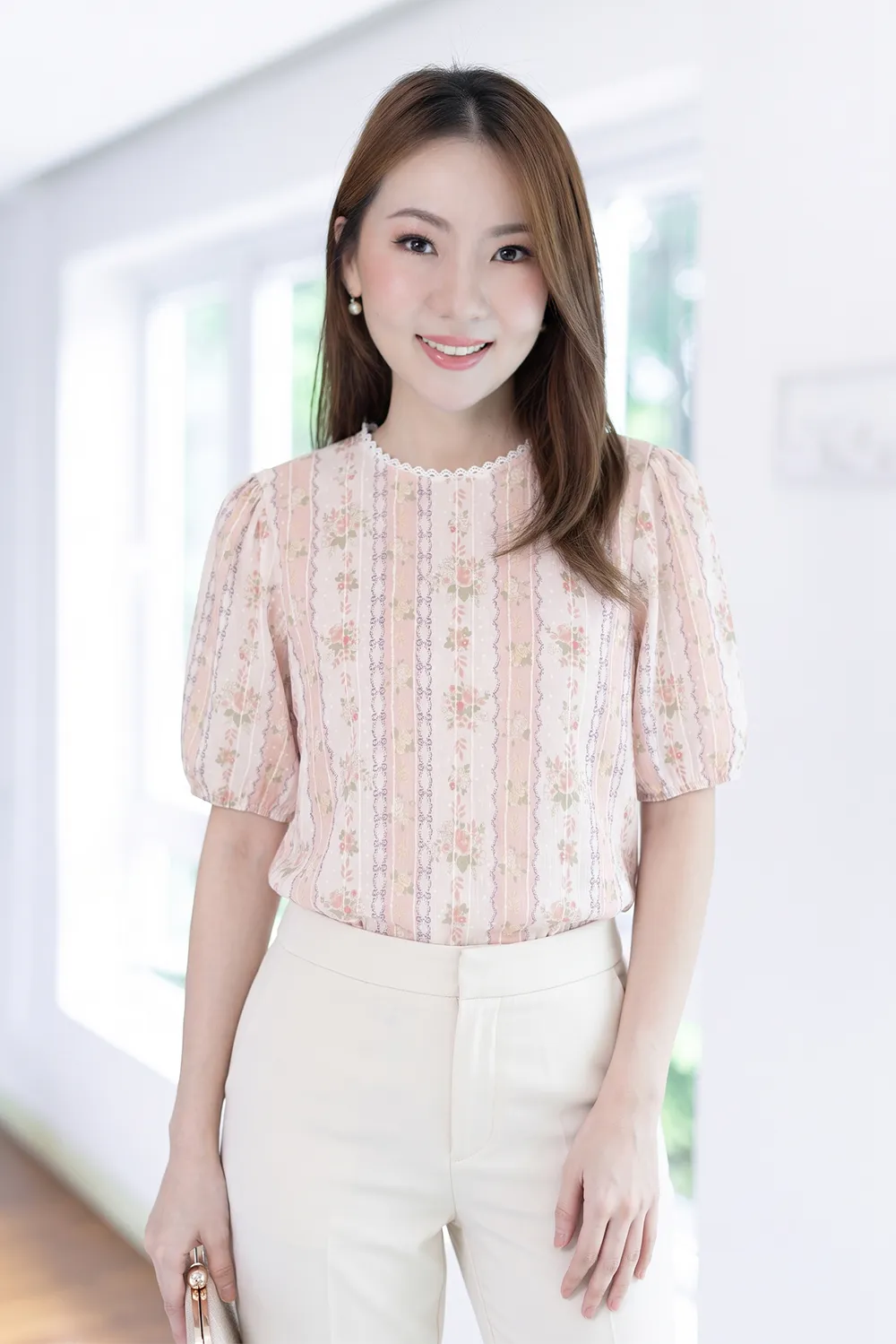 MT7750 Lace Trim Floral Stripe Blouse – Gauzy Peach