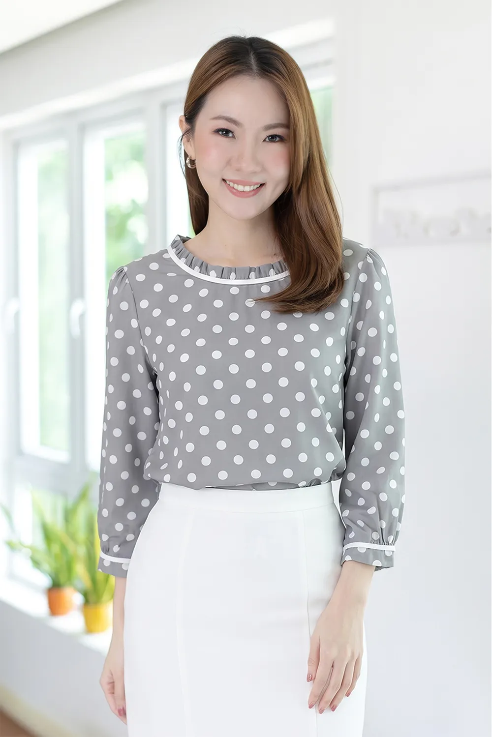 MT7861 Polka Dot Ruffle Blouse – Grey