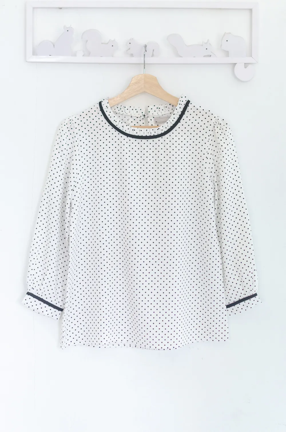 Alternative view of MT7861 Polka Dot Ruffle Blouse – White