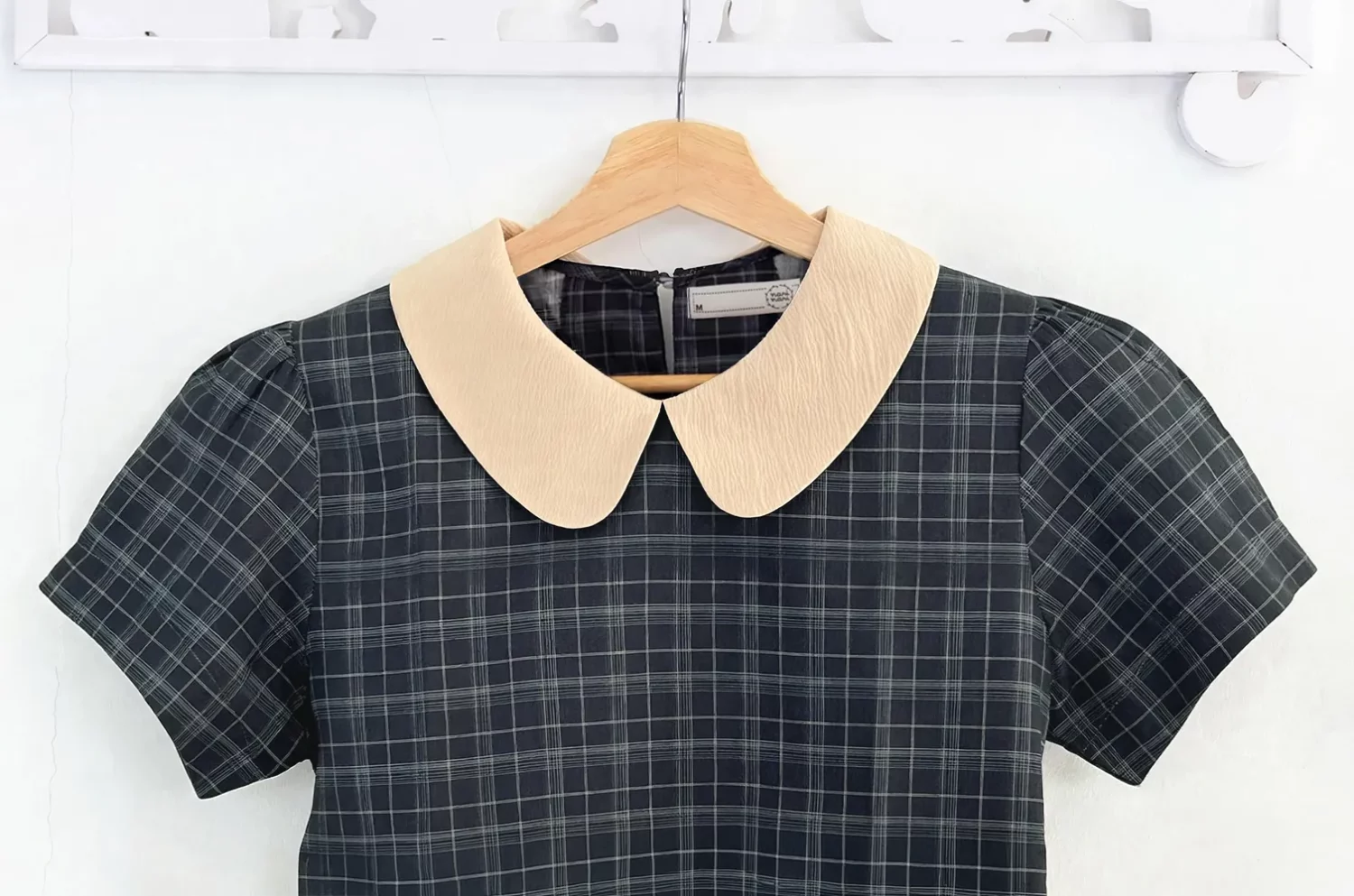 MT0106 Peter Pan Collar Folded Sleeve Crinkled Blouse – Midnight Grey-Cream - Image 3
