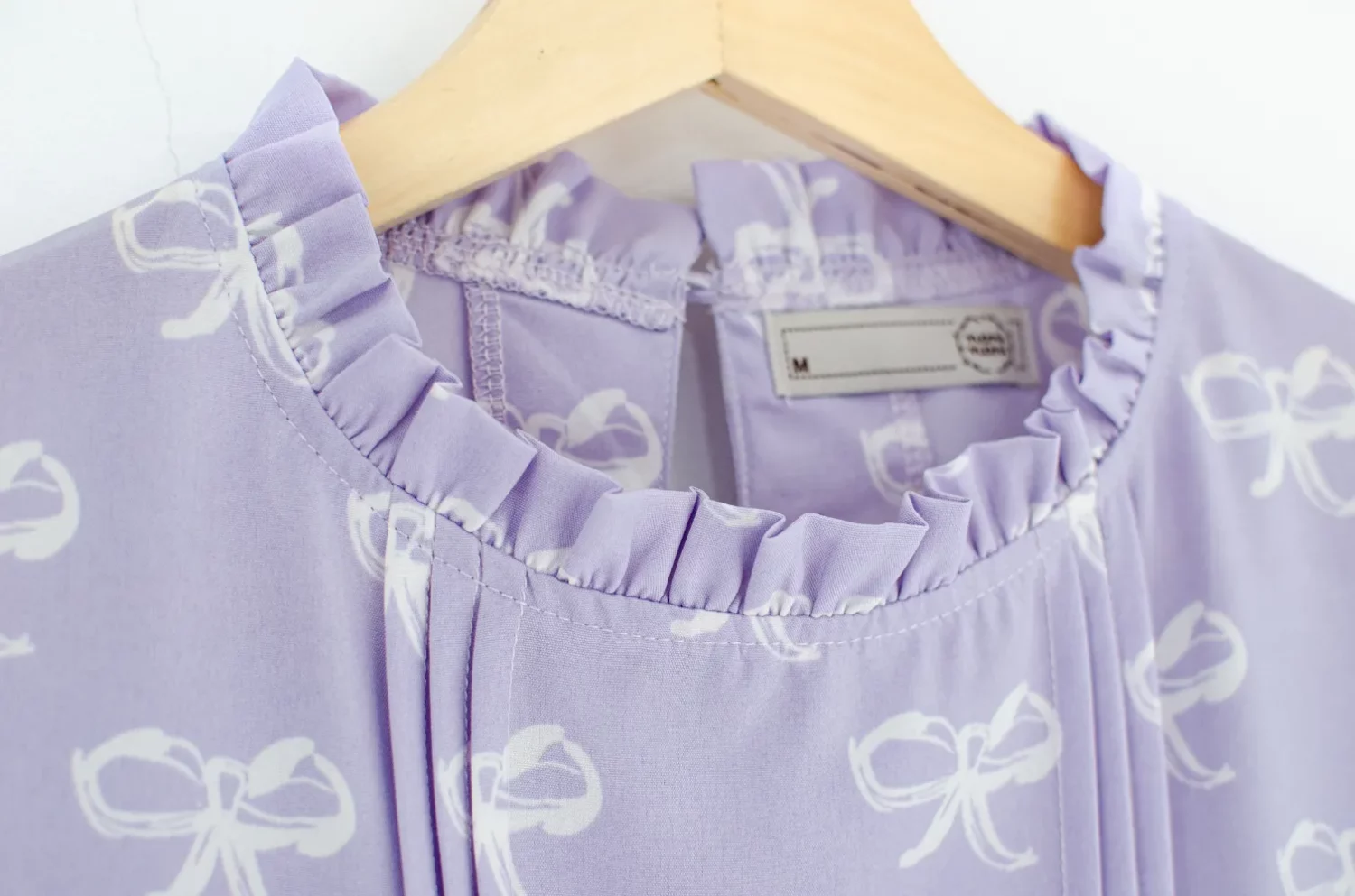 MT0431 Ruff Collar Pintuck Bow Print Blouse – Lavender - Image 4