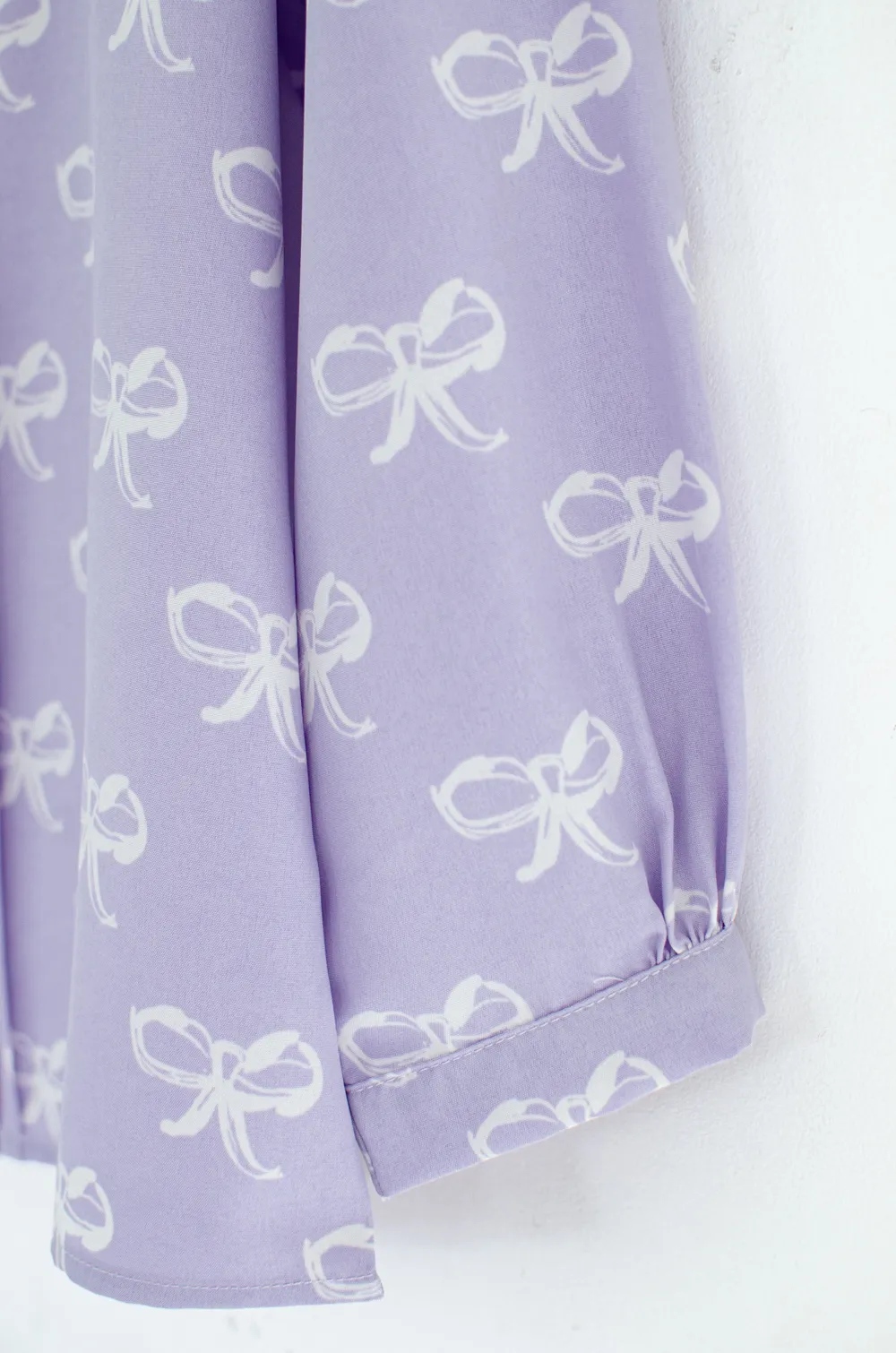 MT0431 Ruff Collar Pintuck Bow Print Blouse – Lavender - Image 5