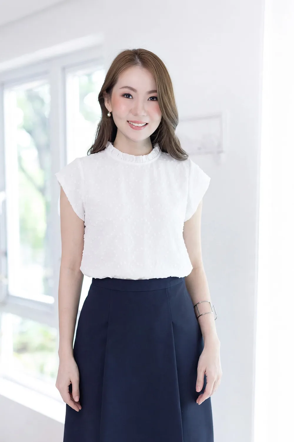 MT2758 Ruff Collar Cap Sleeve Chiffon Blouse – White