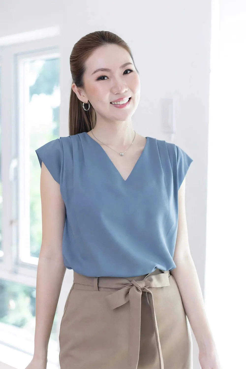 MT3100 Classic Sleeveless Blouse – Sky Blue