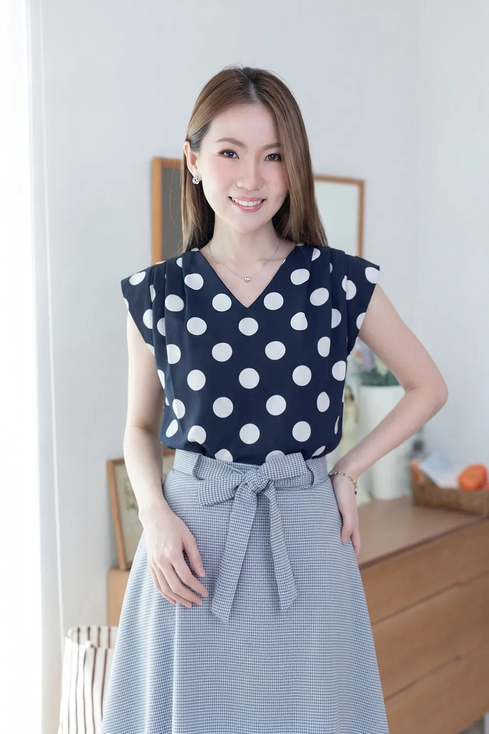MT3100 Dotto Classic Sleeveless Blouse – Dark Navy