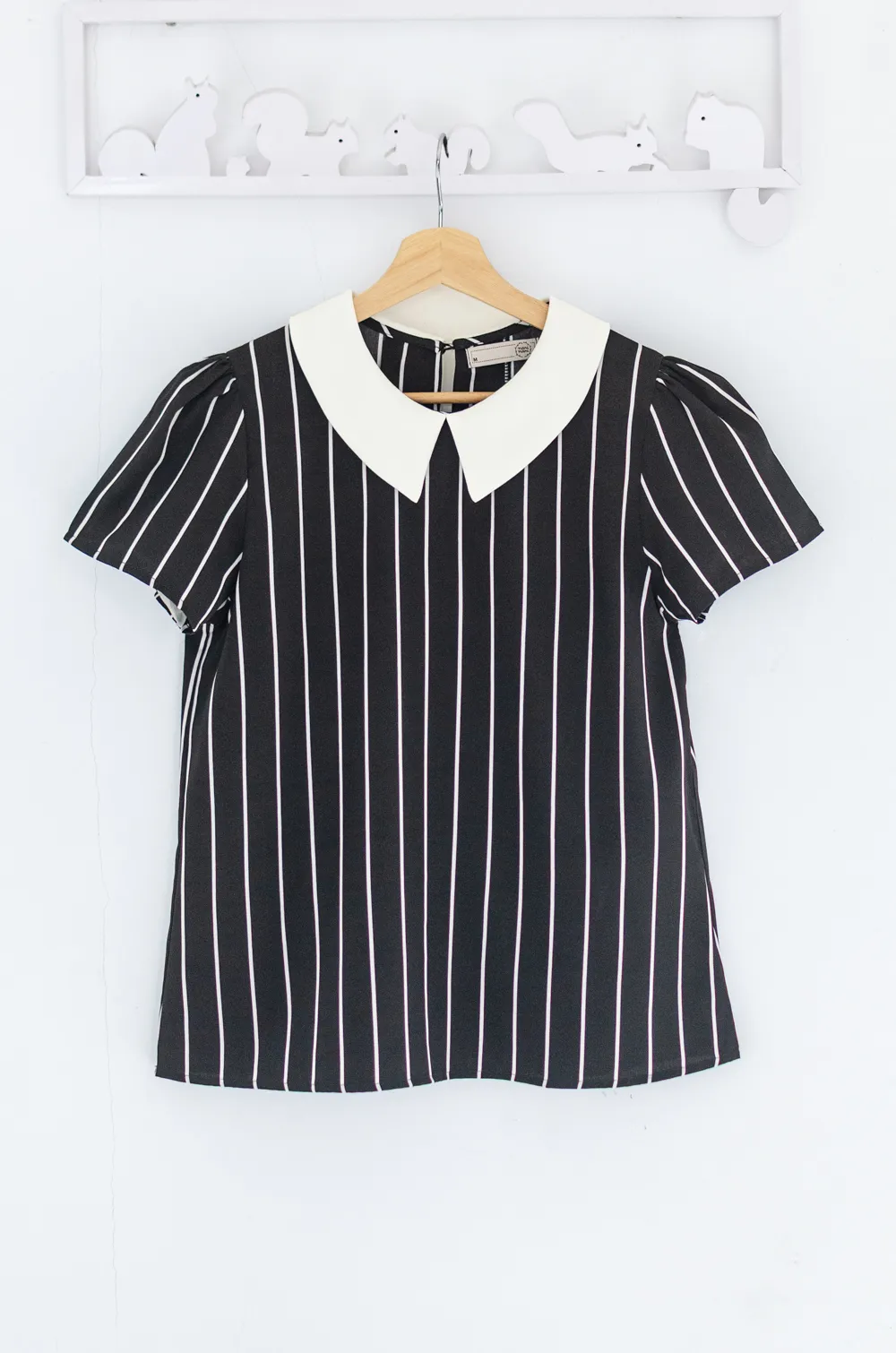 MT1301 Point Collar Stripe Blouse – BW - Image 3