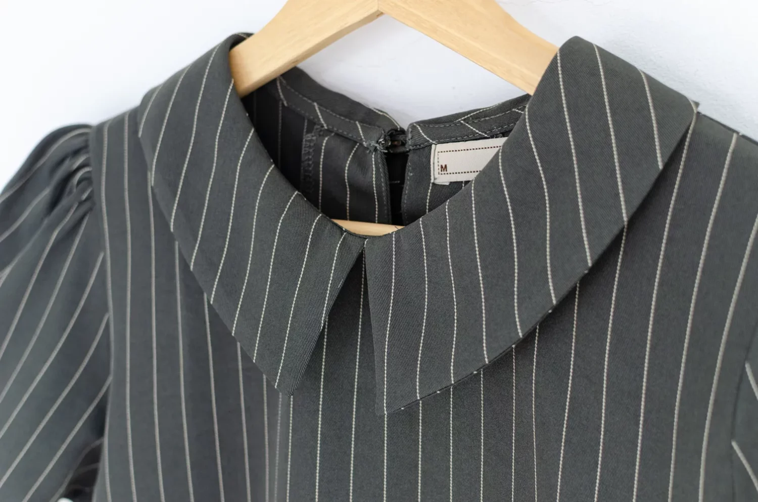 MT1301 Point Collar Pinstripe Blouse – Dark Grey - Image 5