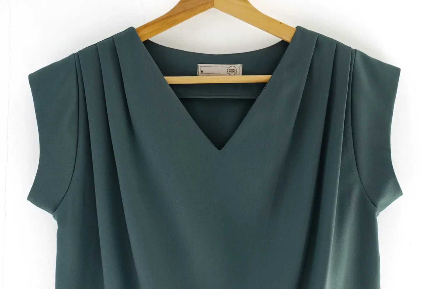 Alternative view of MT3100 Classic Sleeveless Blouse – Dark Steel Grey