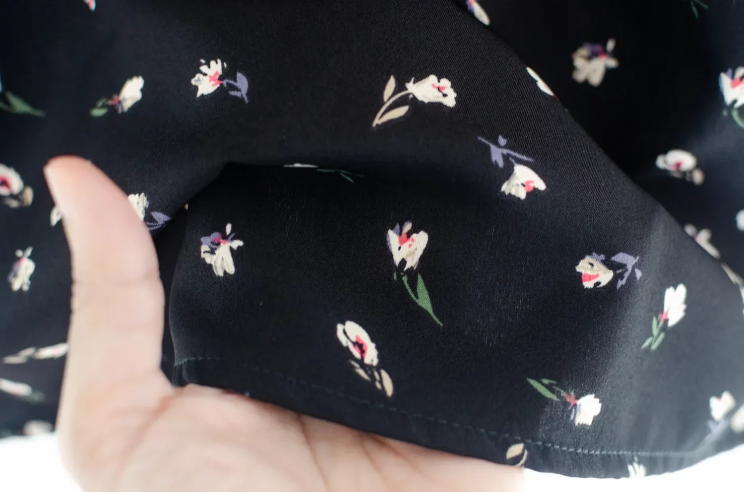 MT4600 Frill Collar Pintucks Freesia Blouse – Black - Image 7