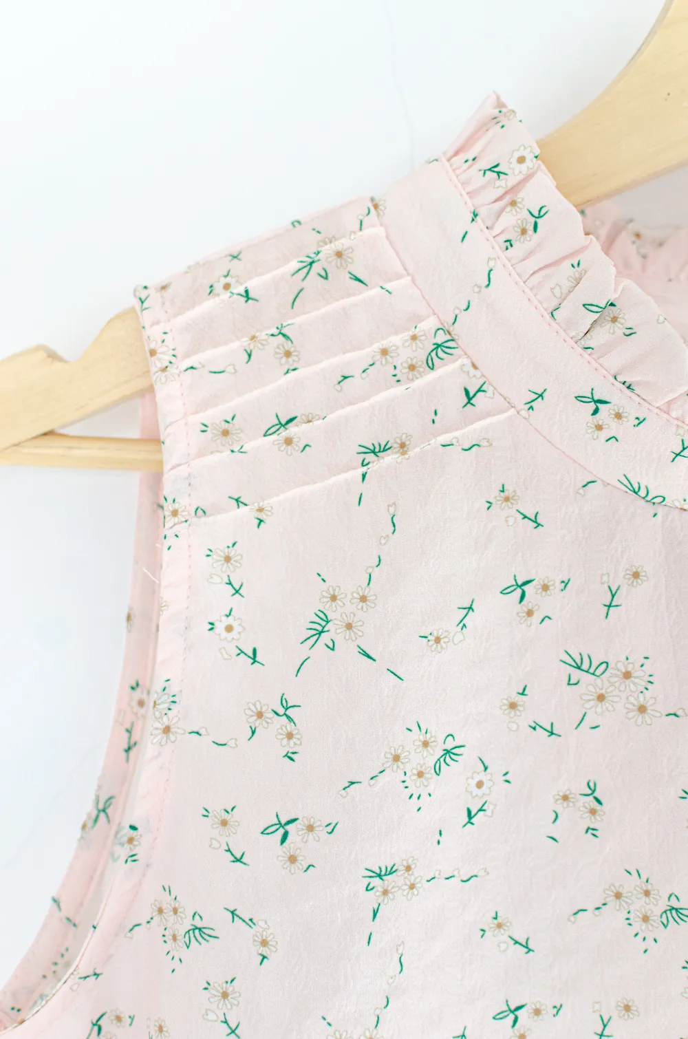 MT4600 Frill Collar Pintucks Wild Daisy Blouse – Pink - Image 5