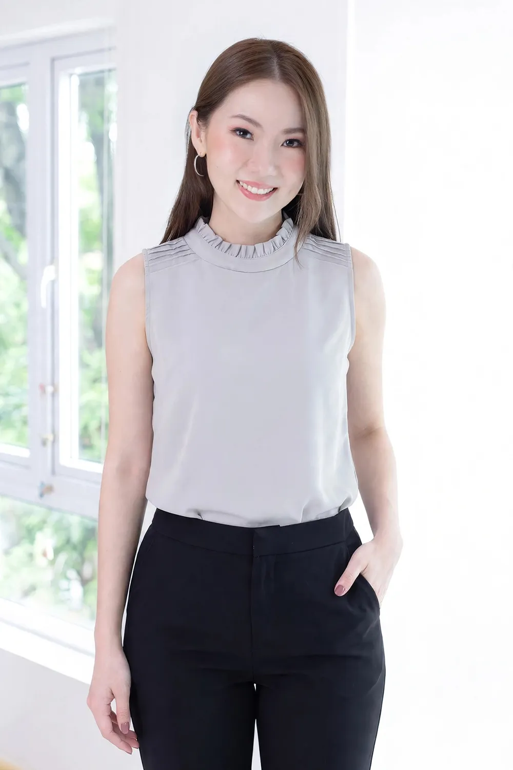 MT4600 Frill Collar Pintucks Sophie Blouse – Light Grey