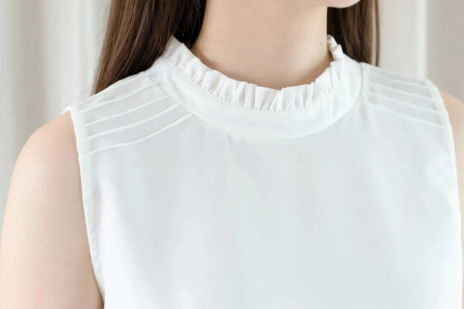 Alternative view of MT4600 Frill Collar Pintucks Sophie Blouse – White
