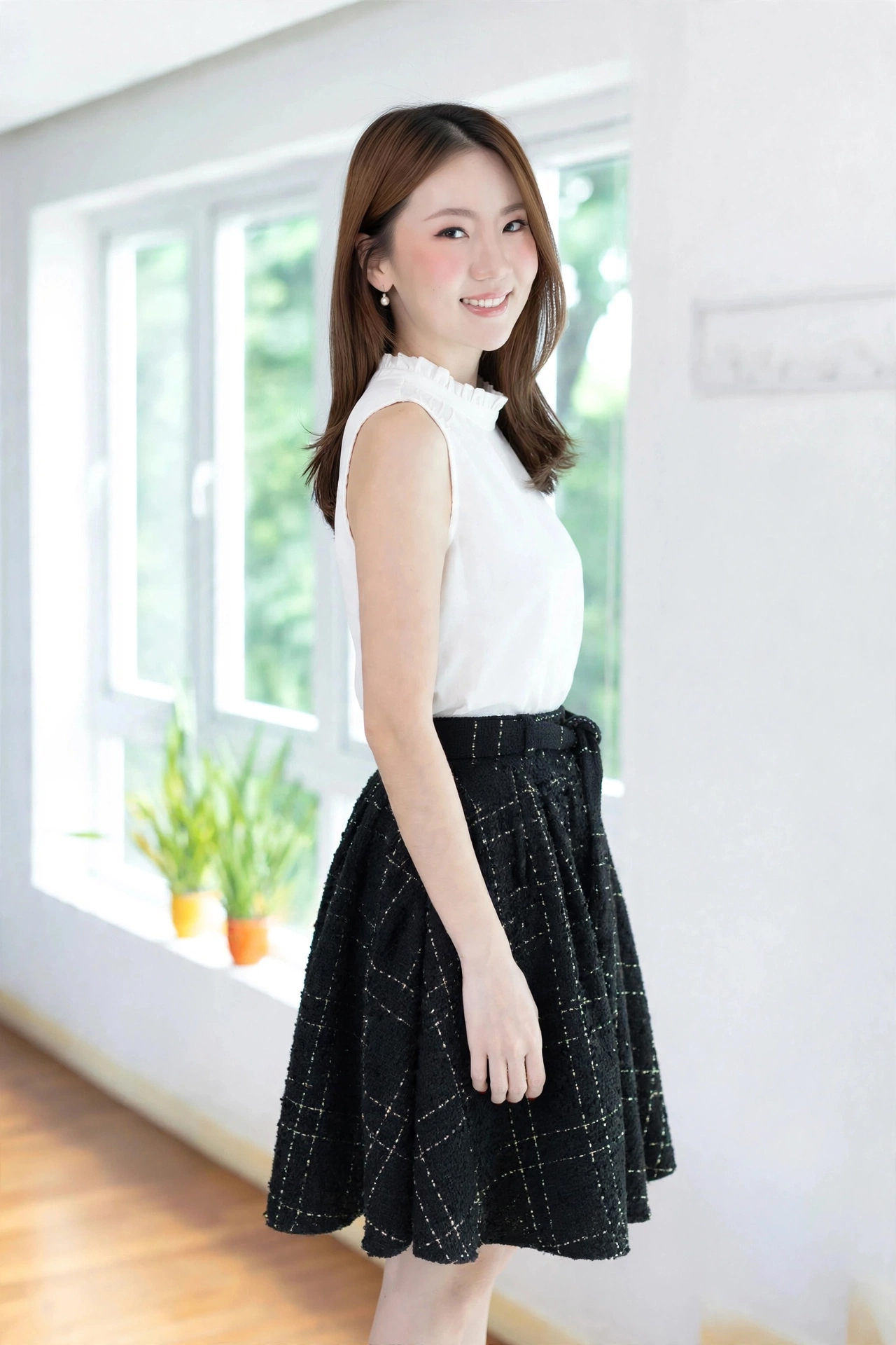 MT4600 Frill Collar Pintucks Sophie Blouse – White - Image 10