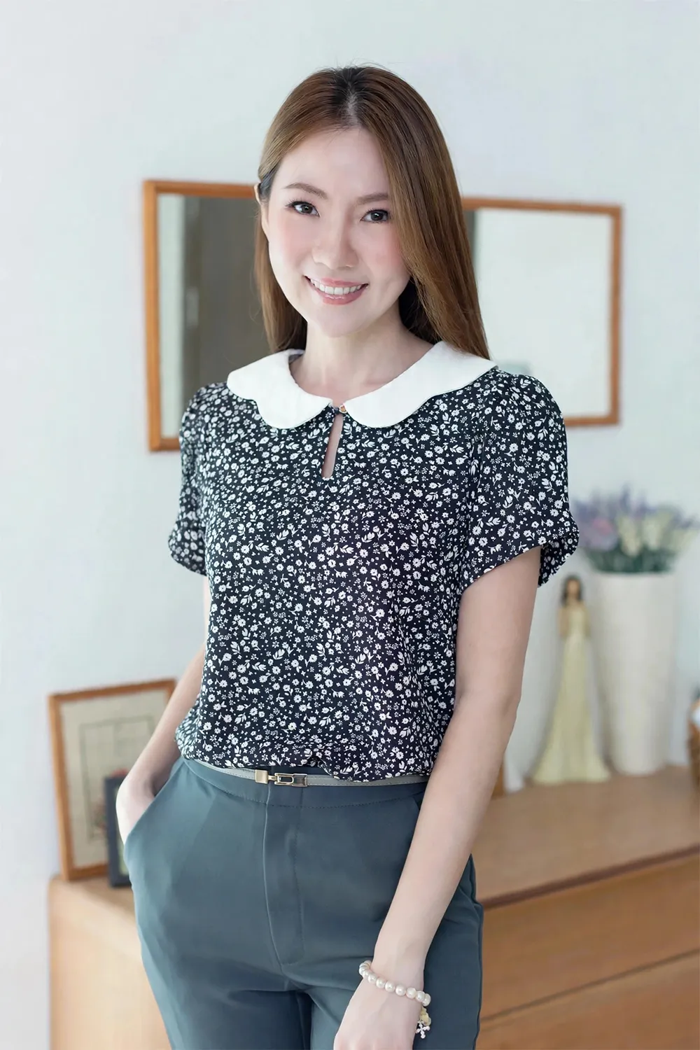 MT6906 Petal Collar Folded Sleeve Blouse – Black Prairie