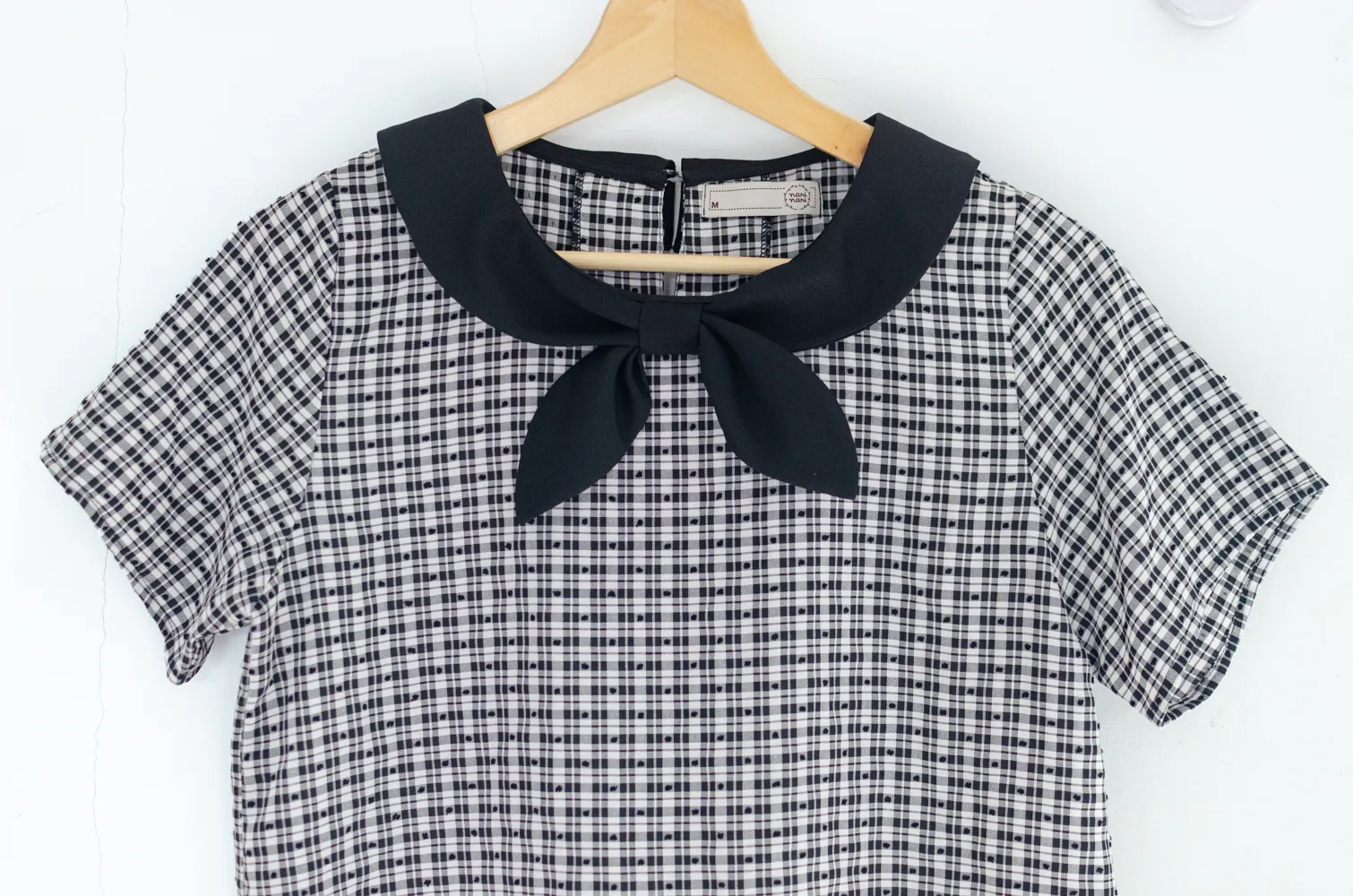 MT7959 Bow Collar Textured Gingham Blouse – Black - Image 3