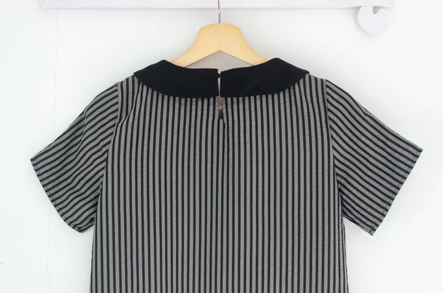 MT7959 Bow Collar Stripe Blouse – Grey - Image 7