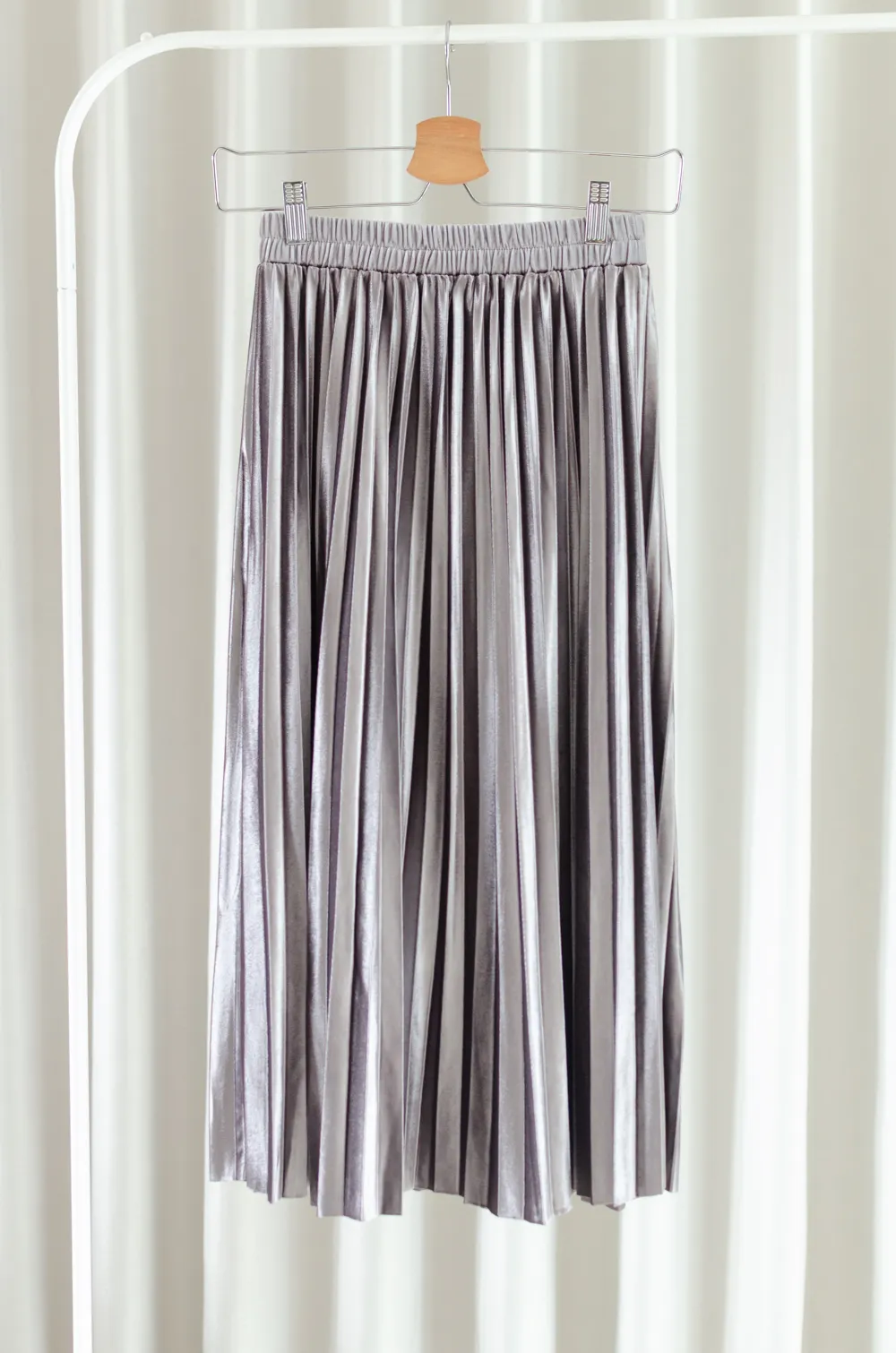 Alternative view of NK086 AW Pleated Skirt – Faded Pink