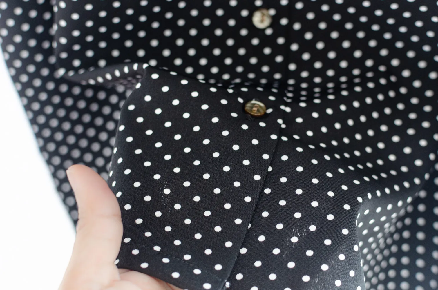 PT0260 Dotty Frill & Puff Shirt – Black - Image 5