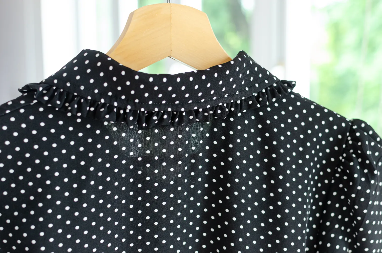 PT0260 Dotty Frill & Puff Shirt – Black - Image 6