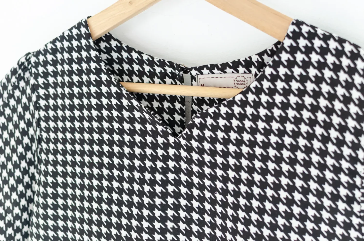 MT0206 Folded Sleeve Shinori Blouse – Black - Image 6