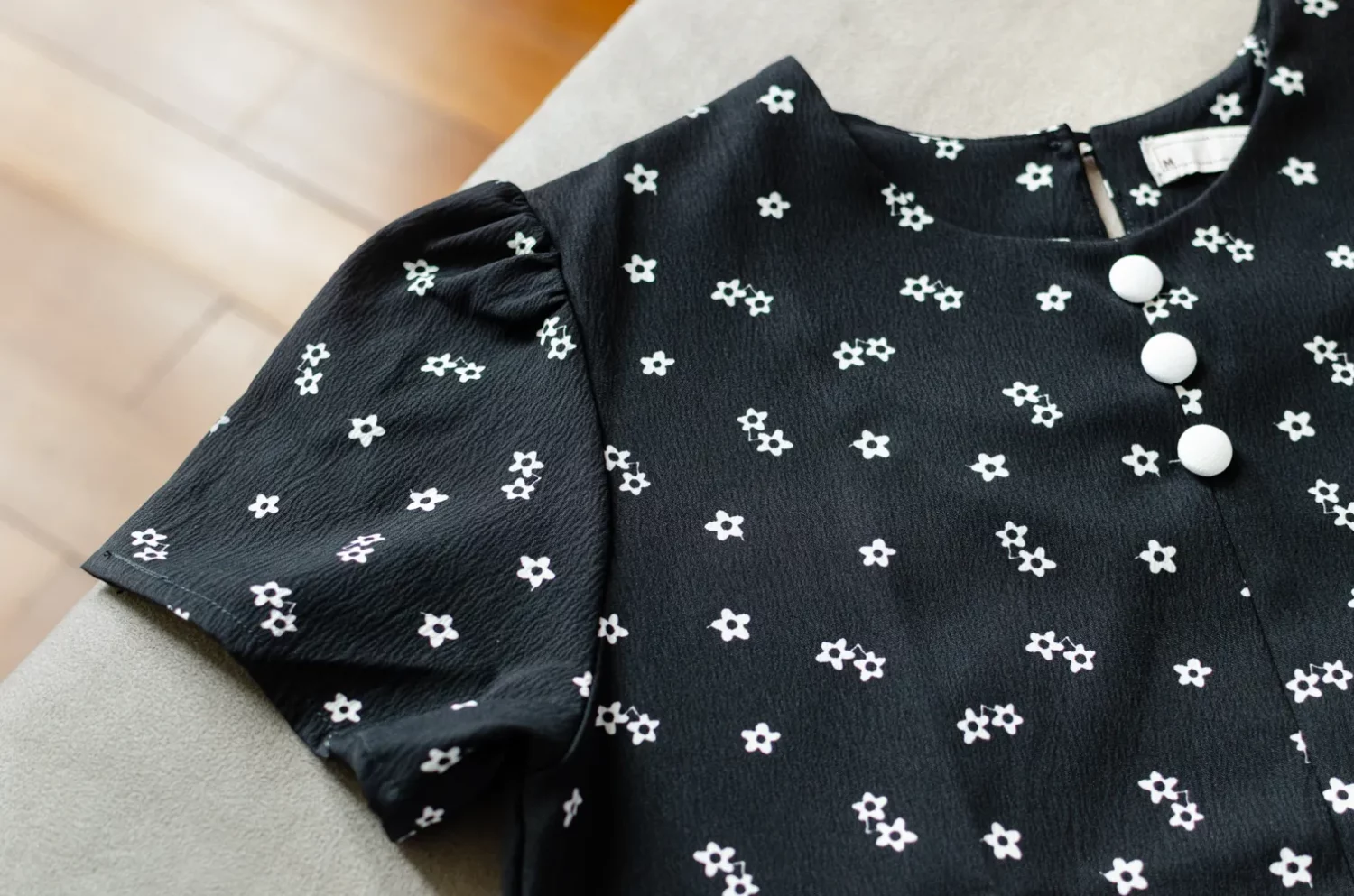 MT0301 Triple Button Daisy Crinkled Blouse – Black - Image 4