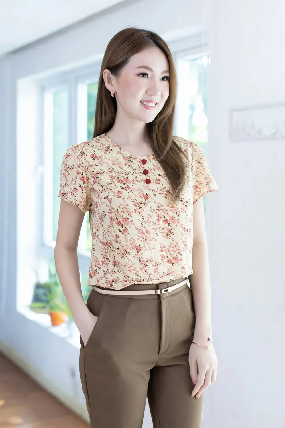 MT0301 Triple Button Floral Blouse – Cream