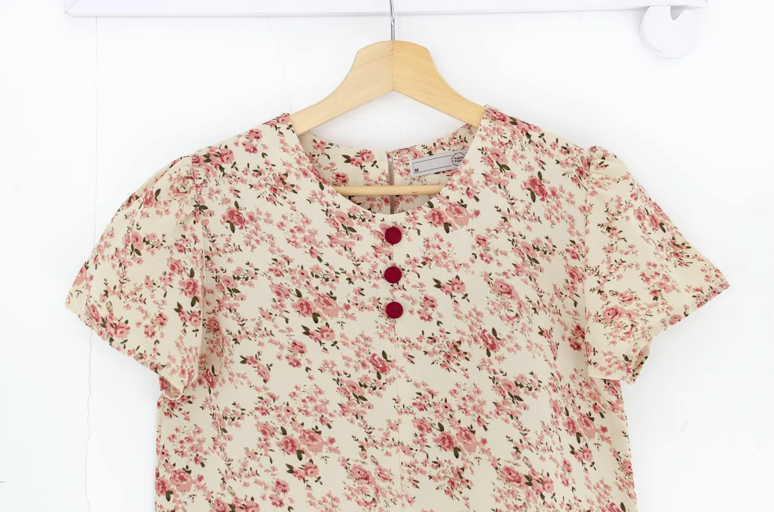 MT0301 Triple Button Floral Blouse – Cream - Image 3