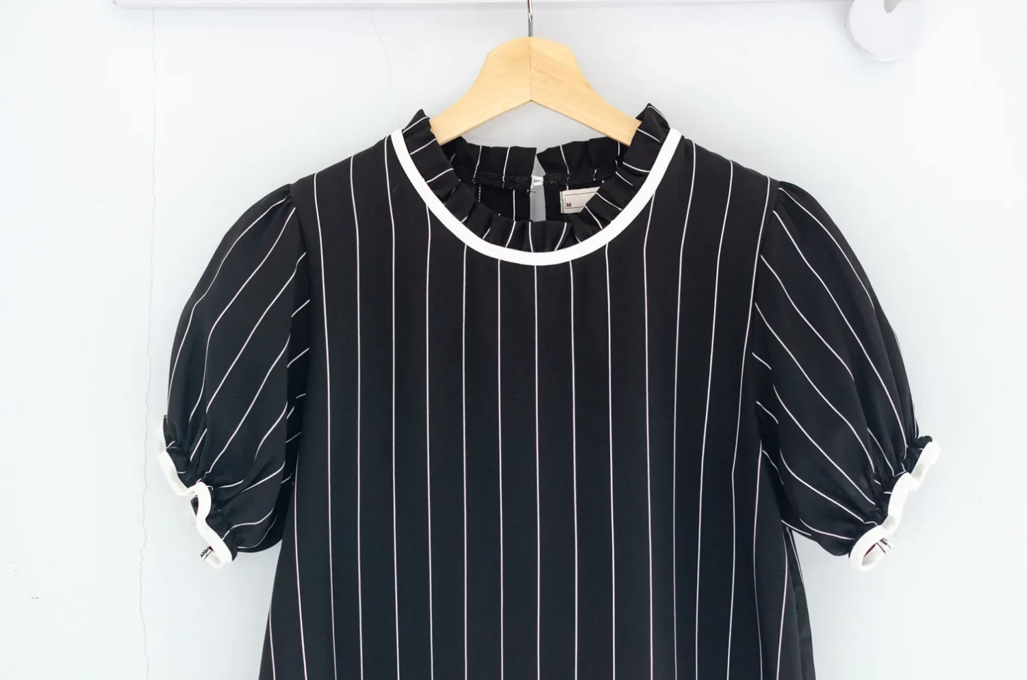 MT6753 Whisper Stripe Ruff Collar Puff Sleeve Blouse – Black - Image 3