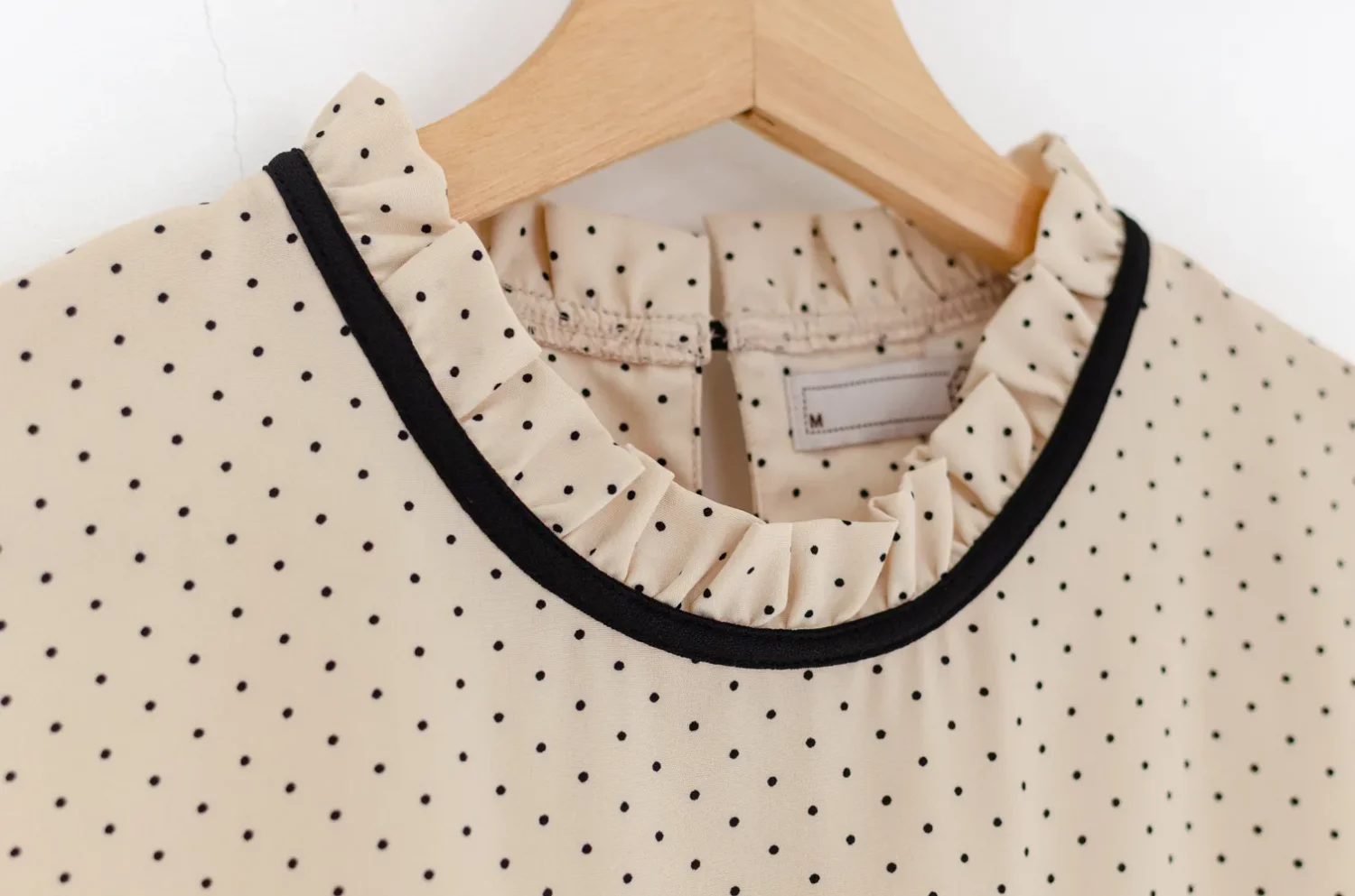 MT6753 Boba Ruff Collar Puff Sleeve Blouse – Milk Tea - Image 5