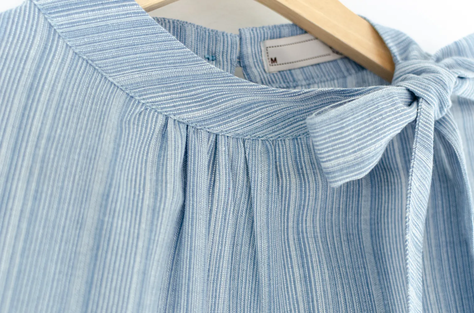 MT8000 Side Bow Sleeveless Cotton Blouse – Blue - Image 6