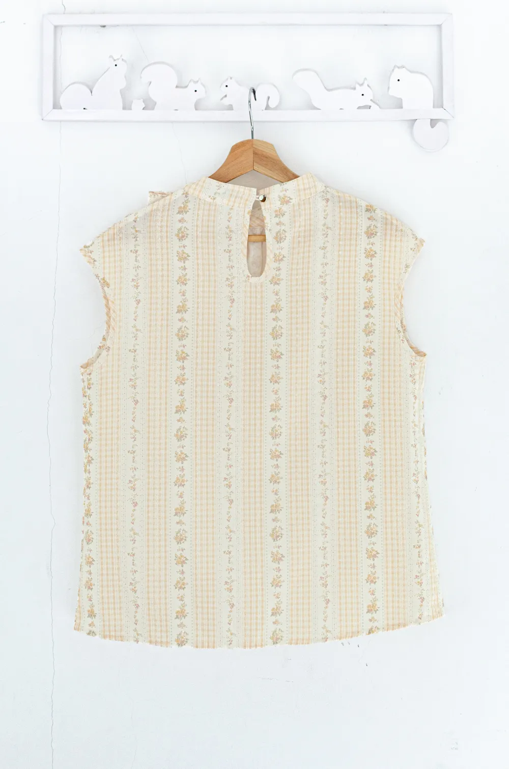 MT8000 Side Bow Sleeveless Floral Stripe Blouse – Yellow - Image 7