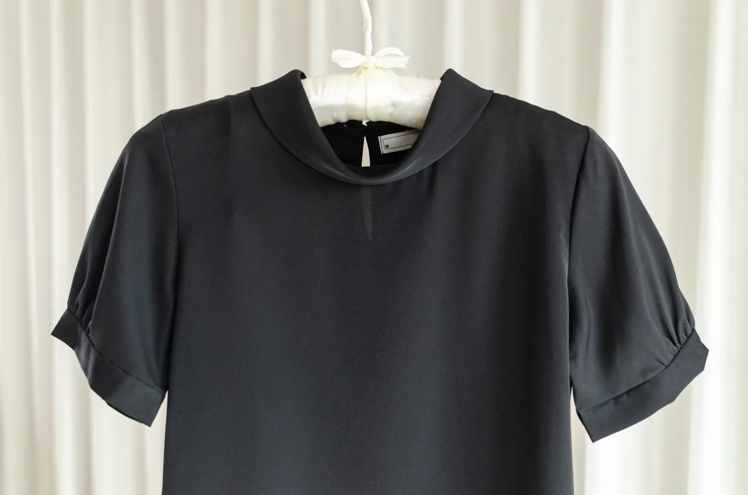 NT2530 Sophie Folded Collar Blouse – Black - Image 3